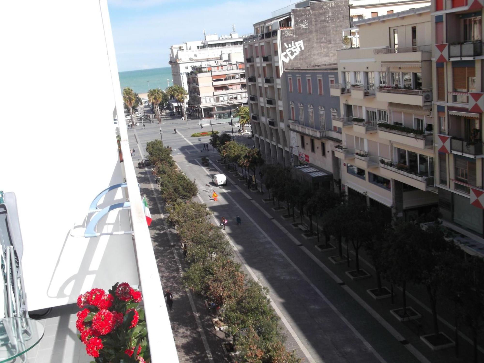 La Dimora Del Conte Hotel Pescara Luaran gambar